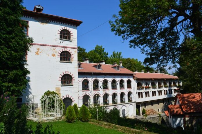 Bulgaria_Vacation_Sofia_Dragalevtsi_Monastery_024